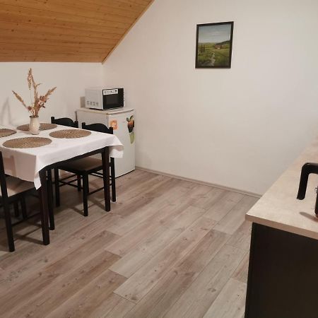 Apartman U Brabcu Прахатице Экстерьер фото