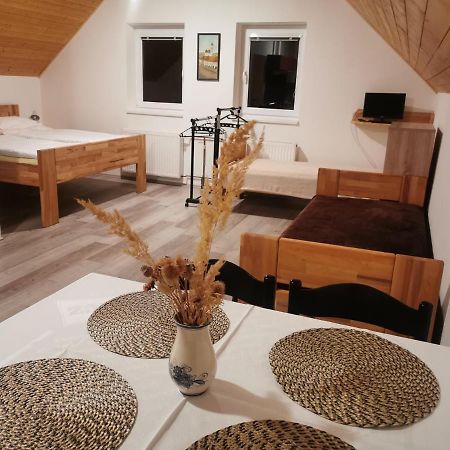 Apartman U Brabcu Прахатице Экстерьер фото